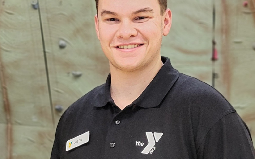 Trainer Dustin